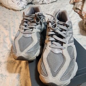 NEW BALANCE 9060 Gray Athletic Sneakers